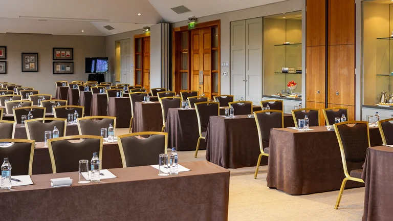 Setting up meeting rooms
