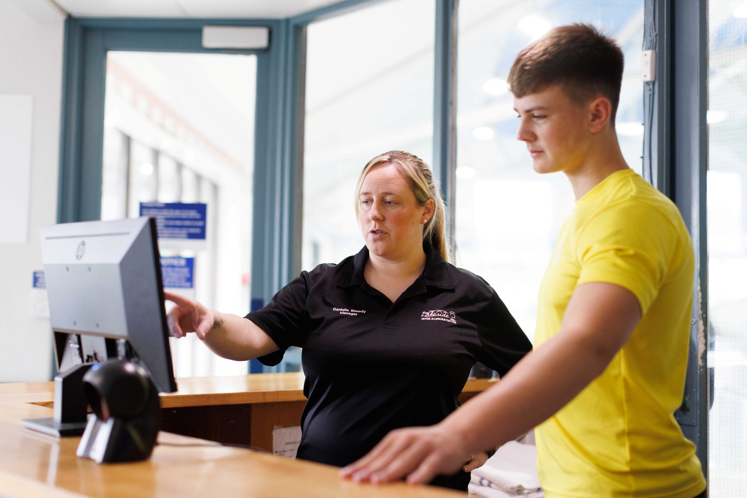 Managing appraisals and giving feedback