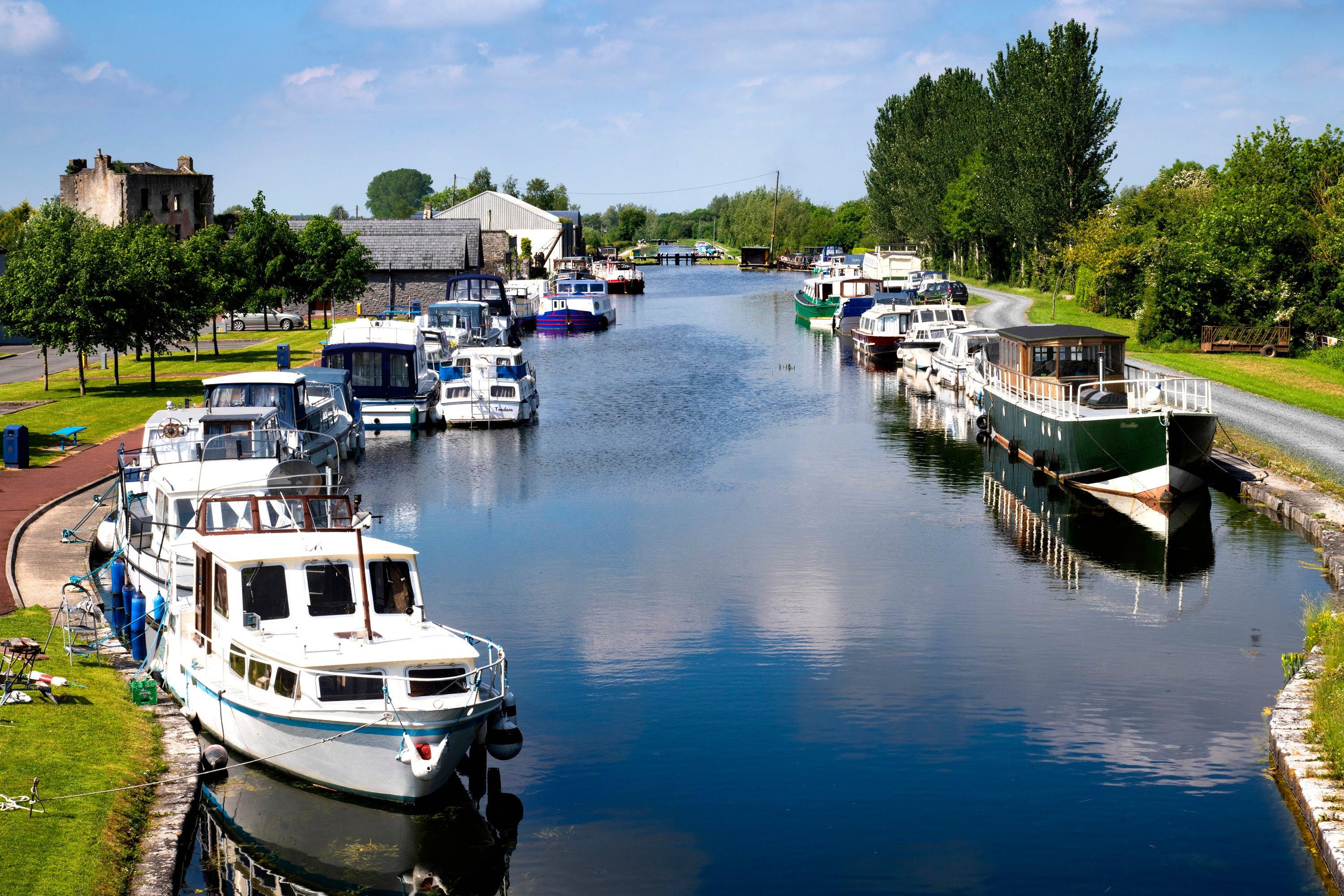 A group of boats in a canal